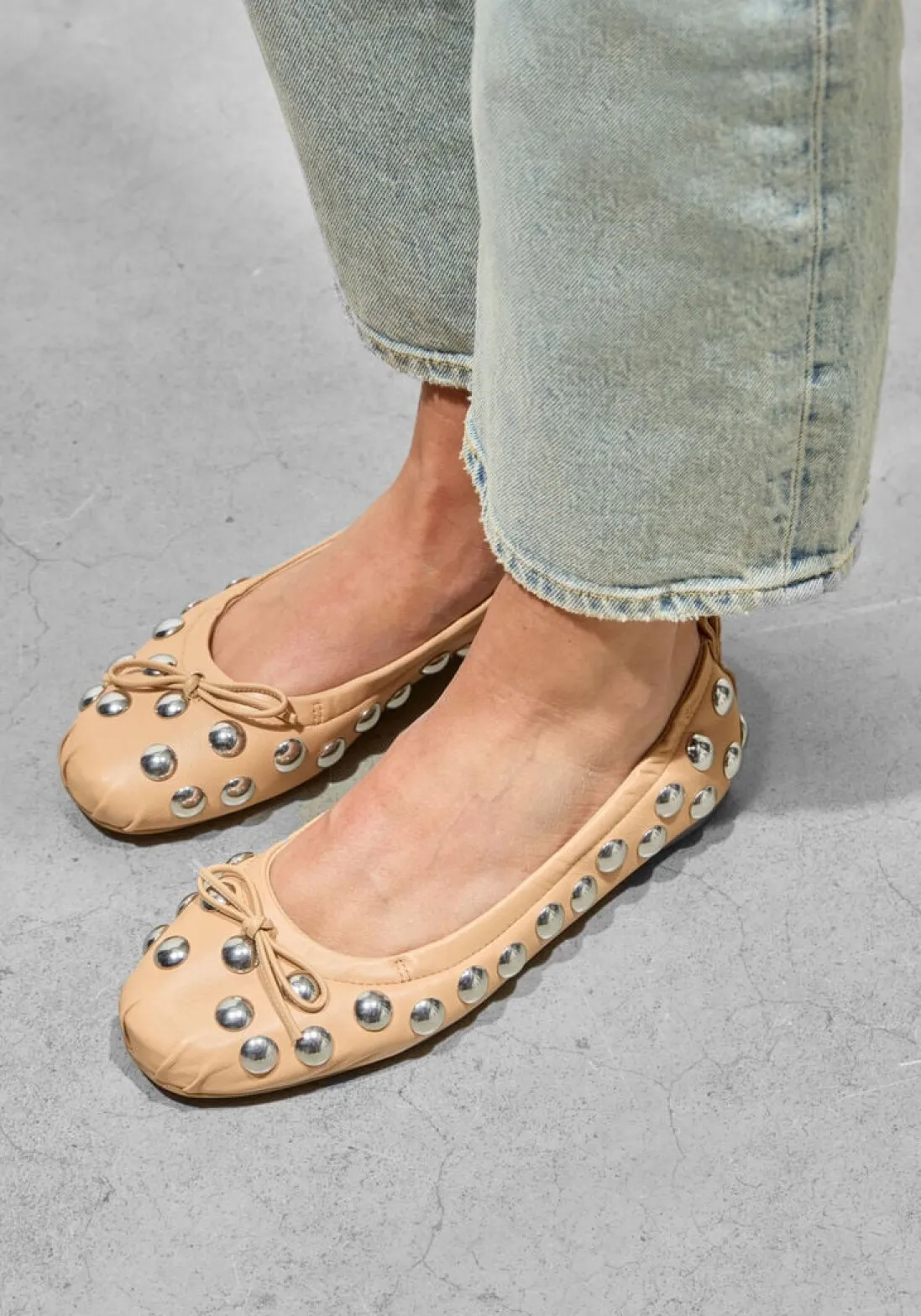 HOGAN ballerina's h684 ballerina borchie beige Outlet