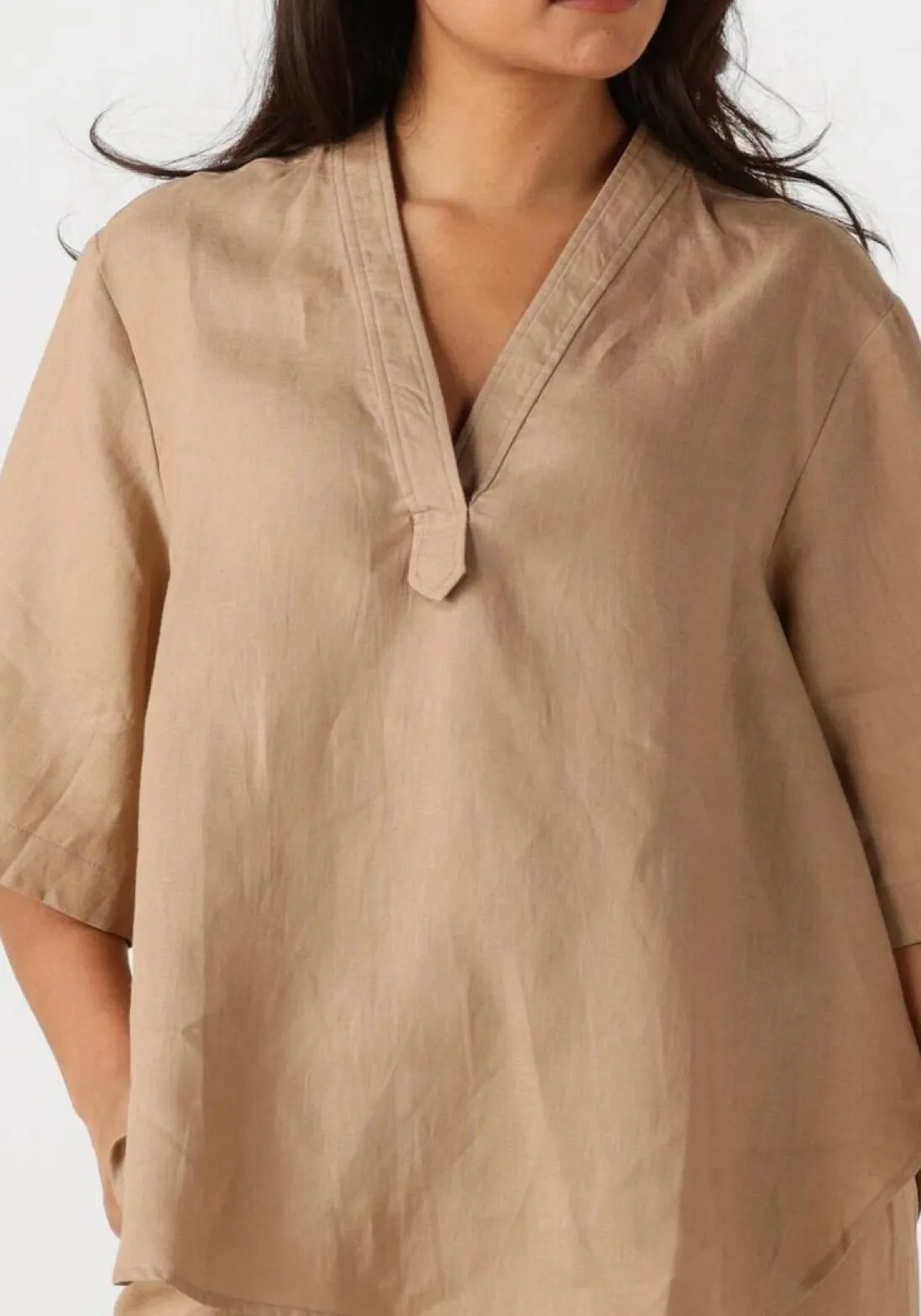 RESORT FINEST top short sleeve blouse beige Discount