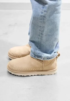 UGG vachtlaarzen w classic ultra mini biarritz beige
