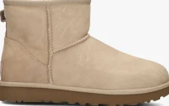 UGG vachtlaarzen w classic mini ii beige Sale