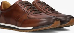 MAGNANNI e lage sneakers 22652 bruin