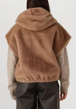 STUDIO AR e faux fur jas olena bruin