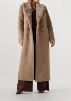 VIA VAI e enkellaarsjes lina jackson bruin New