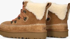 UGG snowboots classic alpine lace-up cognac Sale