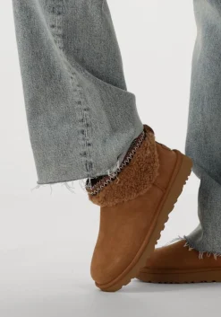 UGG vachtlaarzen classic ultra mini maxi curly cognac Discount