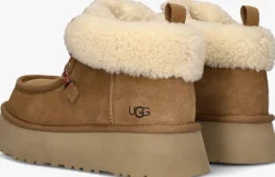 UGG vachtlaarzen w funkarra cabin cuff cognac Outlet