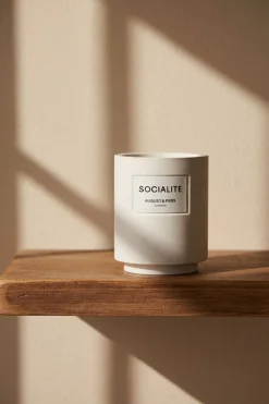 AUGUST & PIERS geurkaarsen socialite 340gr - scented candle gebroken wit Sale