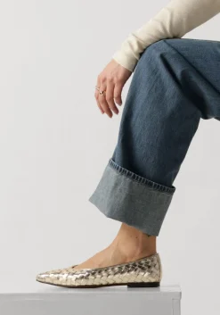 TORAL en ballerina's magda goud