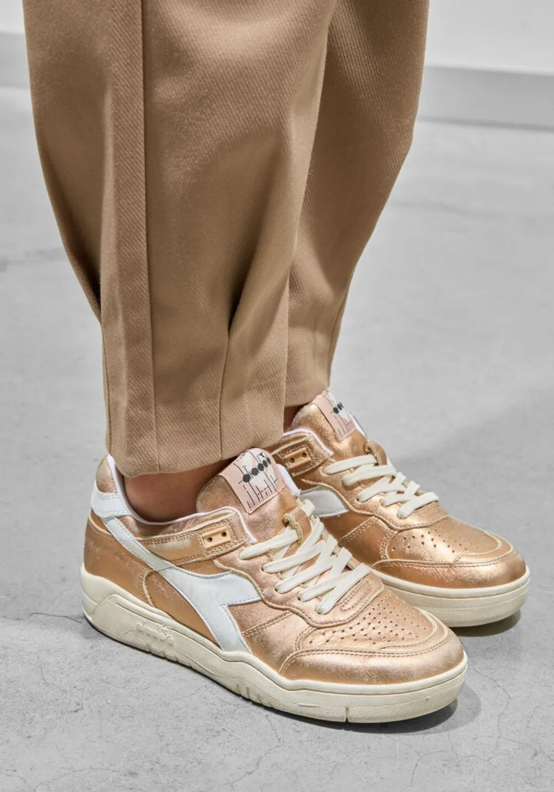 DIADORA HERITAGE lage sneakers b.560 metal wn roze Best