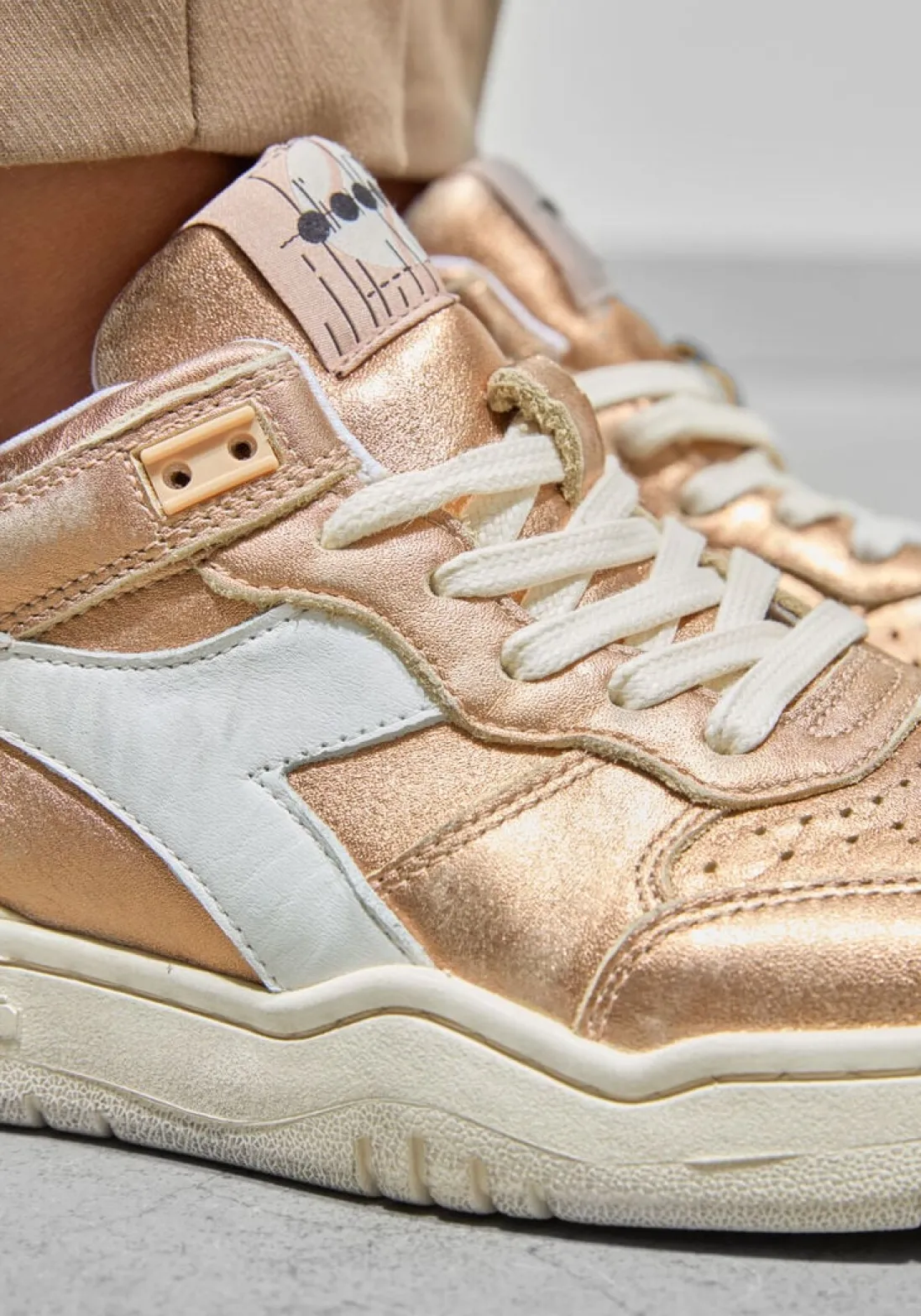 DIADORA HERITAGE lage sneakers b.560 metal wn roze Best