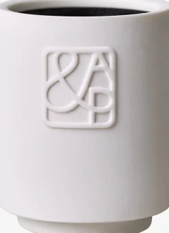 AUGUST & PIERS te geurkaarsen darling 90gr - scented candle wit Online