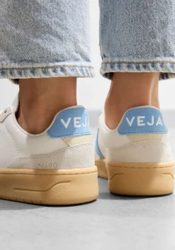 VEJA te lage sneakers v-90 wit Sale