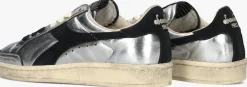 DIADORA HERITAGE en lage sneakers prestige metal used zilver Hot