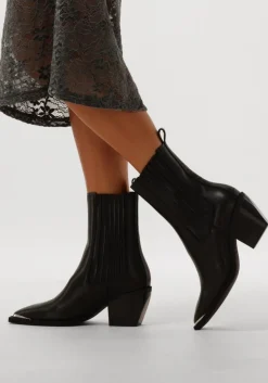 NUBIKK e enkellaarsjes liv loua zwart