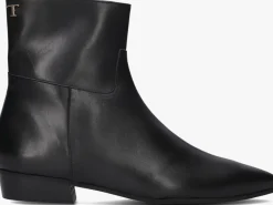 TORAL e enkellaarsjes belinda zwart